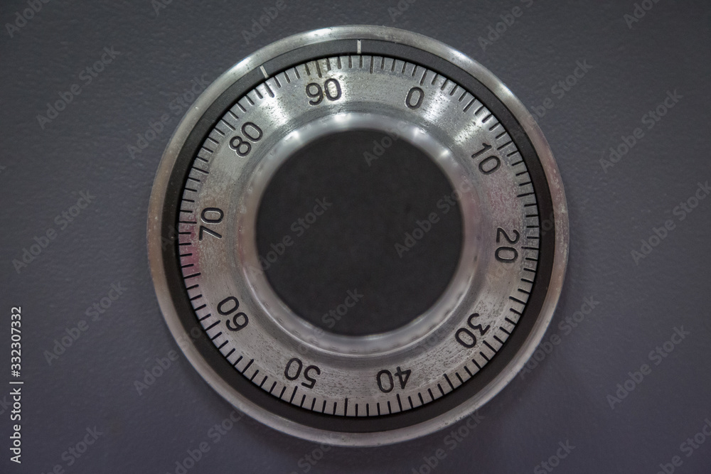 Steel mechanism safe security code Steel mechanism safe security code