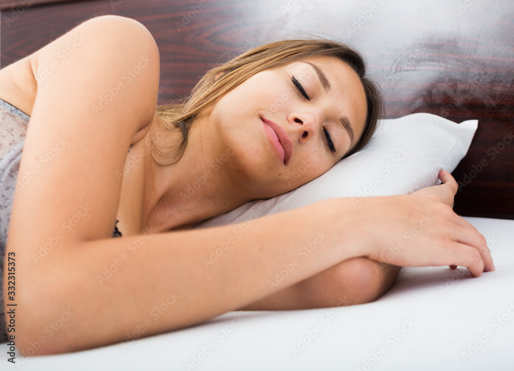 Obraz premium portrait woman sleeping