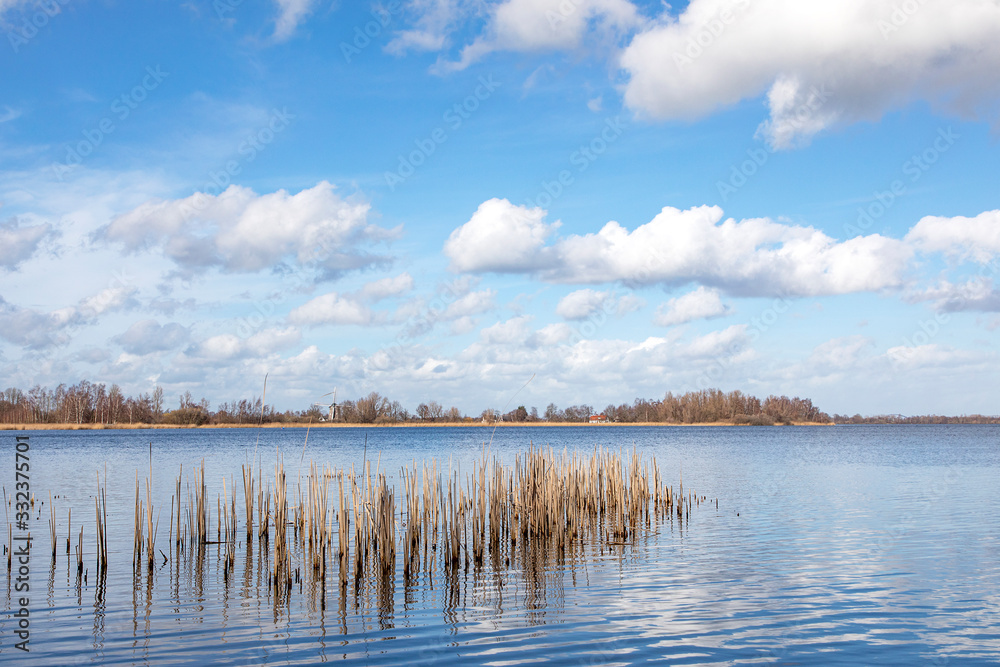 Ankeveen, the Ankeveense Plassen are a maze of pet holes and layers, jumble of islands, narrow ditches and open water Ankeveen, the Ankeveense Plassen are a maze of pet holes and layers, jumble of islands, narrow ditches and open water