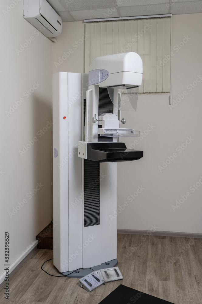 Mammography unit for examination and prevention of breast diseases