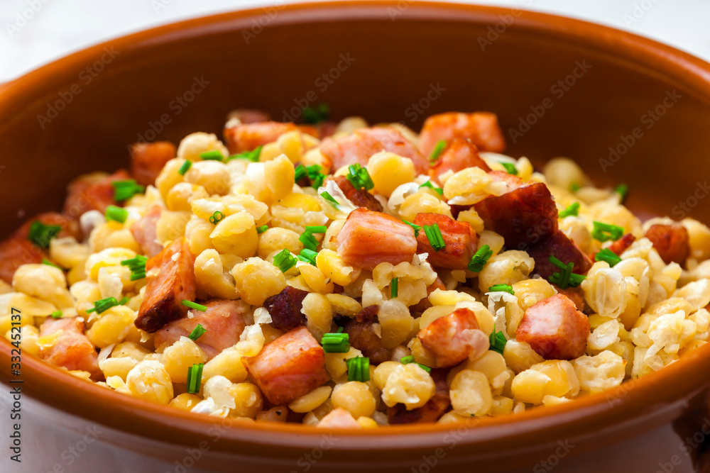 salad of yellow peas, bacon and parsley salad of yellow peas, bacon and parsley