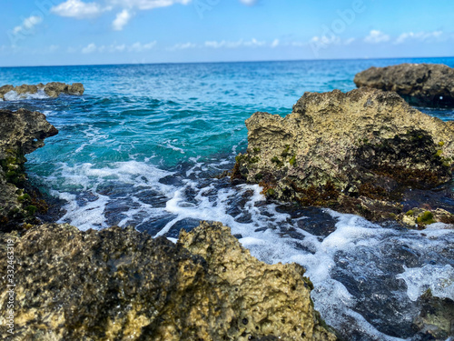 sea and rocks © Charlotte