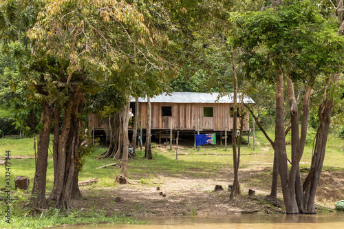 floating house in the amazon river