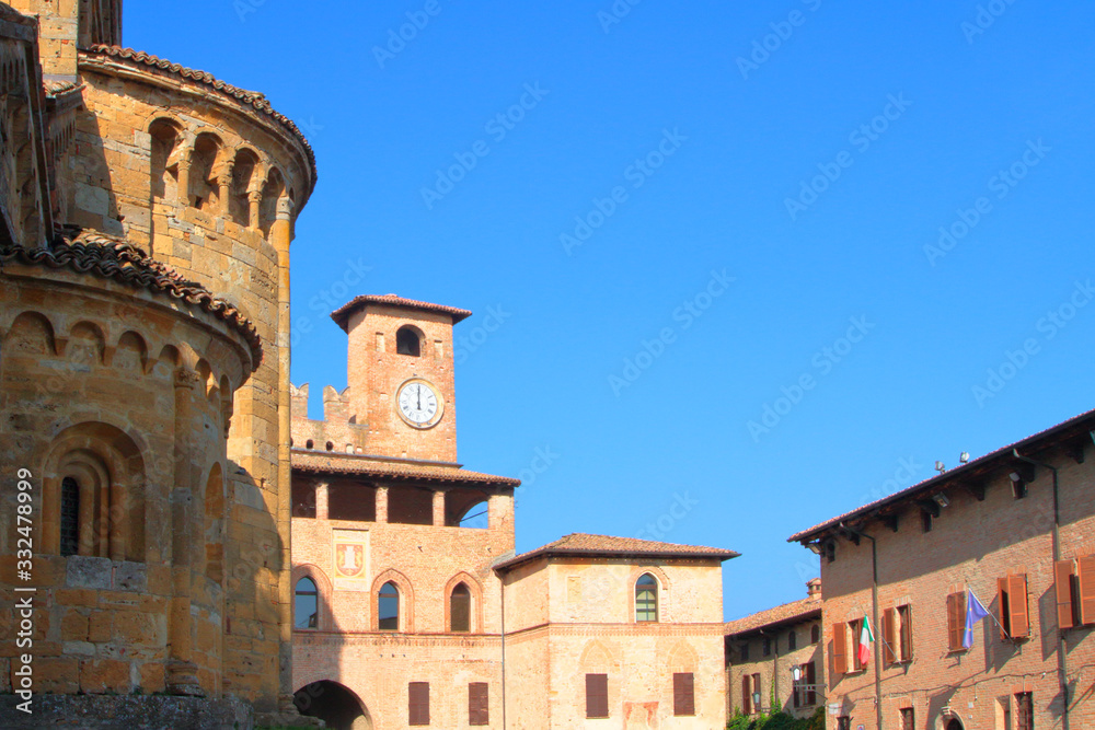 Castell'Arquato village in italy 