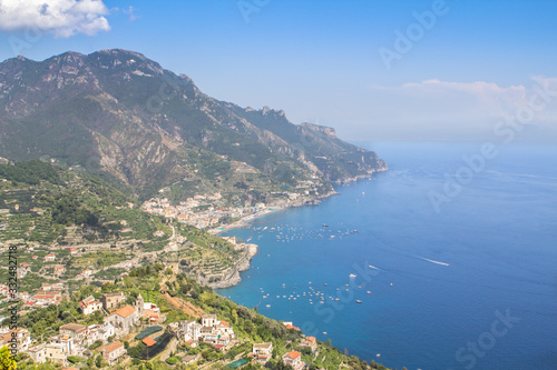 Fototapeta Naklejka Na Ścianę i Meble -  Panoramic view to the Amalfi coast from the Villa Cimbrone, Italy