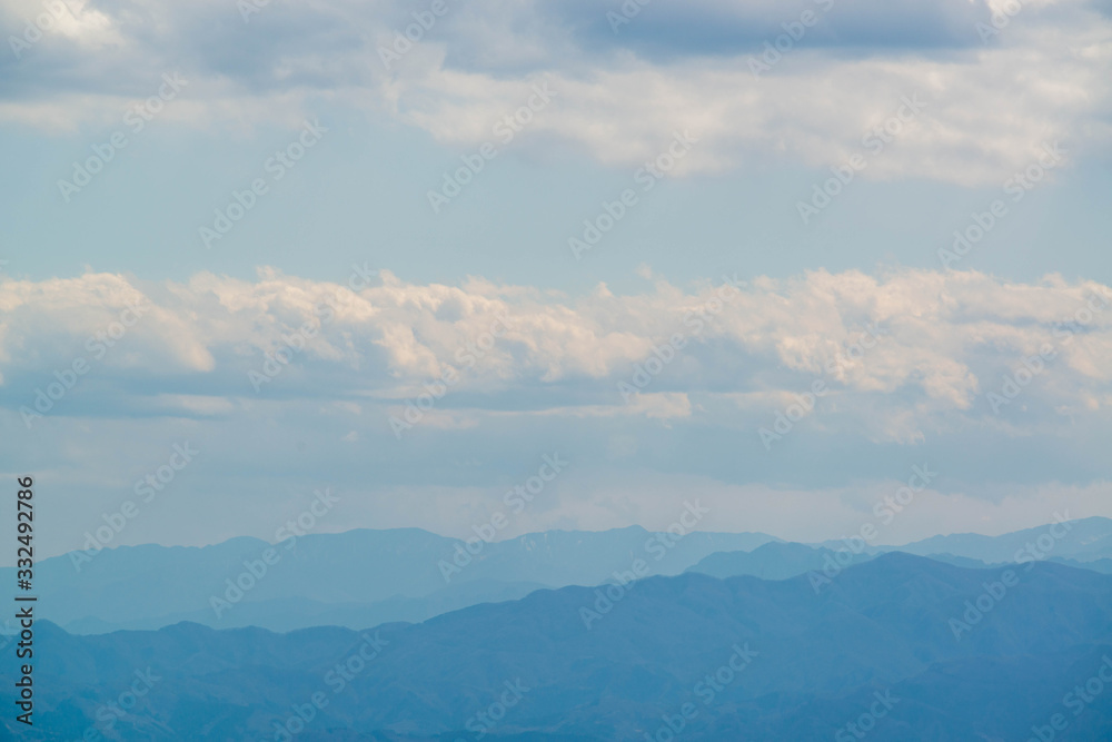 山脈　背景