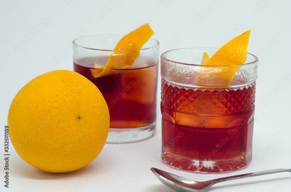 Negroni com laranja bahia Negroni com laranja bahia