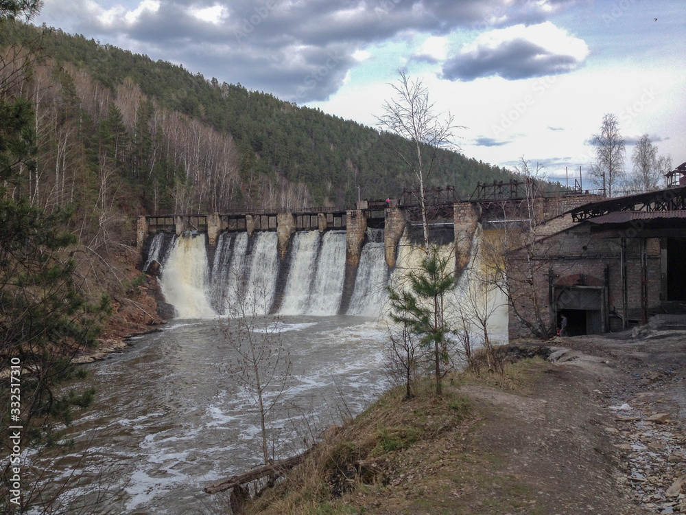 dam