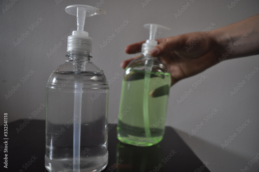 jabon, antibacterial, dispensador, higiene, virus, covid19, covid 19, medidas preventivas, lavado de manos, desinfección de manos, limpieza, pandemia jabon, antibacterial, dispensador, higiene, virus, covid19, covid 19, medidas preventivas, lavado de manos, desinfección de manos, limpieza, pandemia