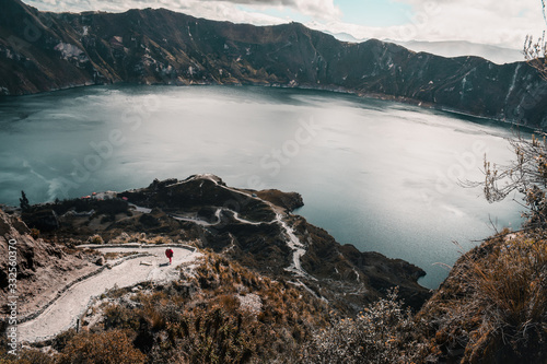 Road to Quilota's Lake photo