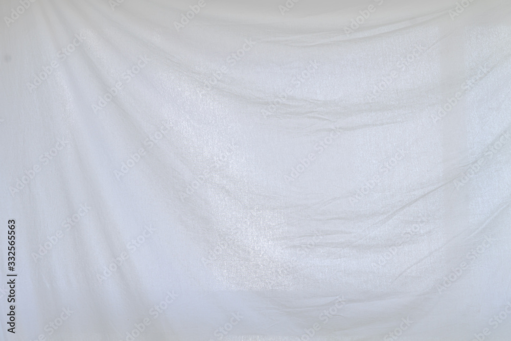 Obraz premium White fabric with wrinkles for making the background