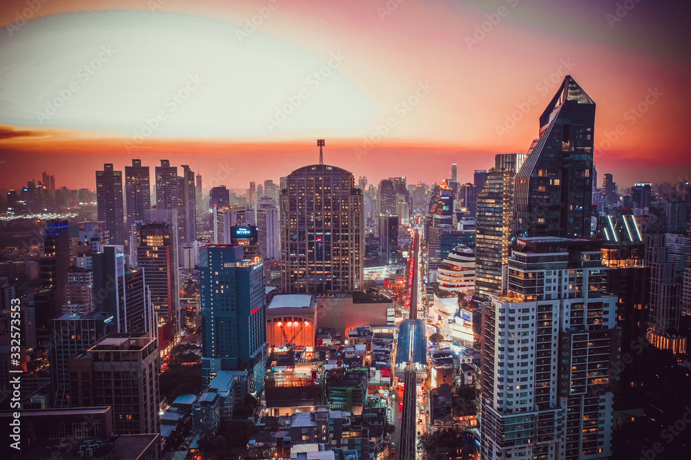 Obraz premium Bangkok Aerial view, above Sukhumvit and Thonglor district in Thailand