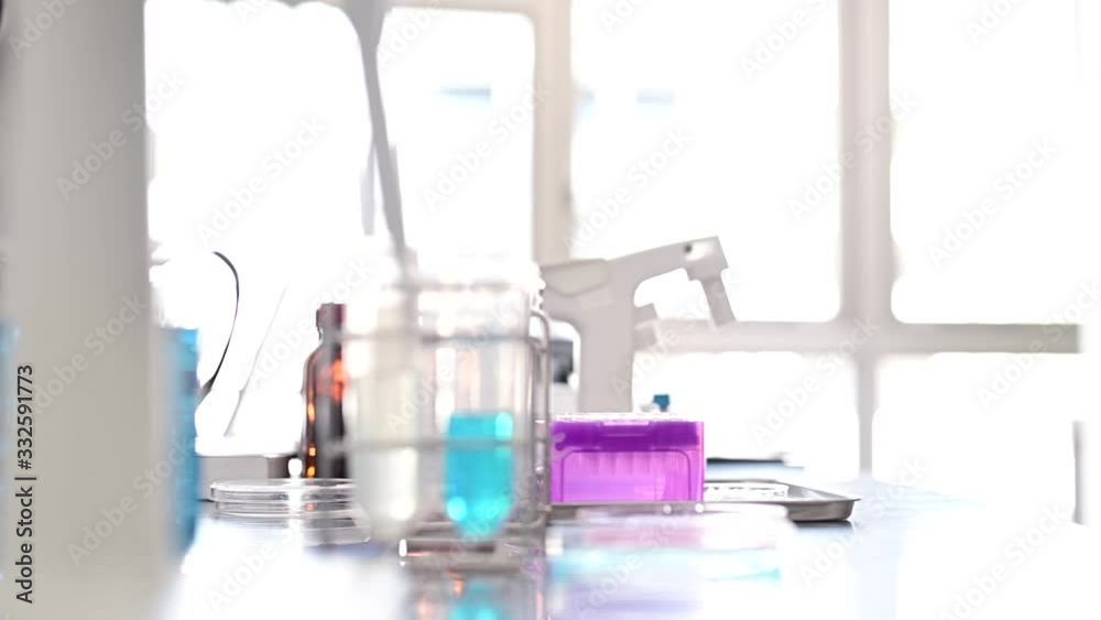 科学実験室 科学実験室