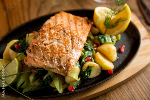 Salmon fillet with gratinat...