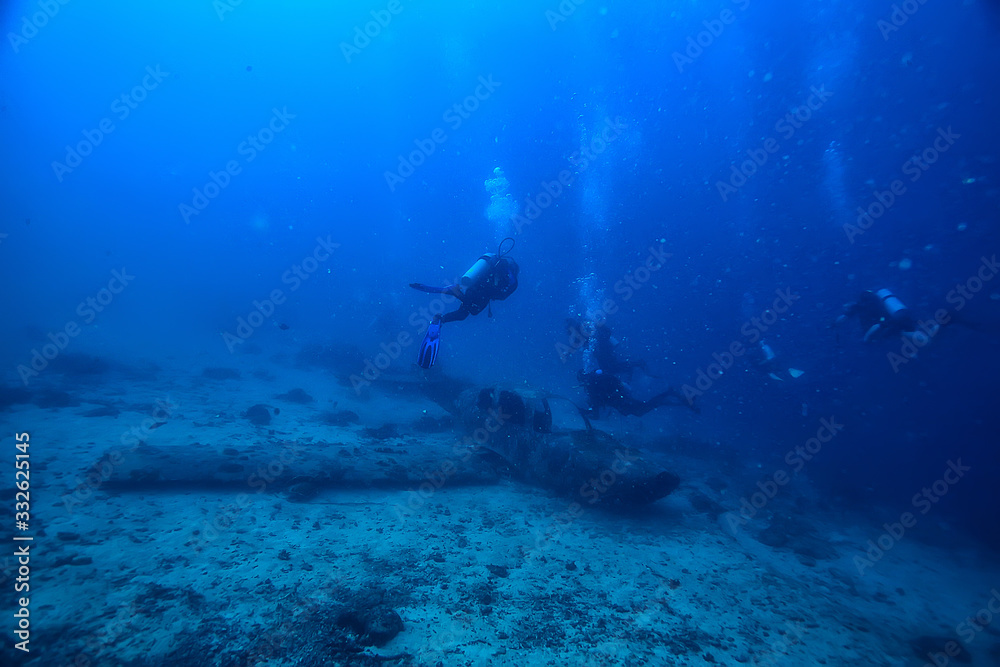 sunken plane diving, plane crash, incident, search under water, crash, divers