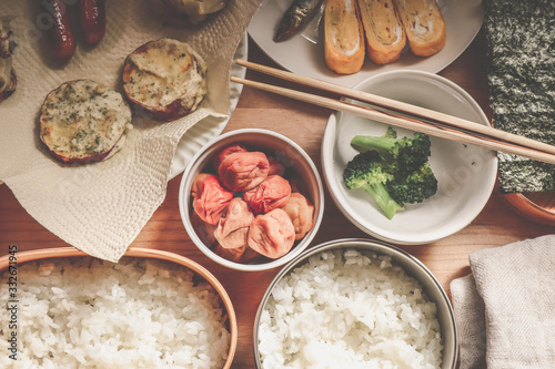 弁当の盛り付け