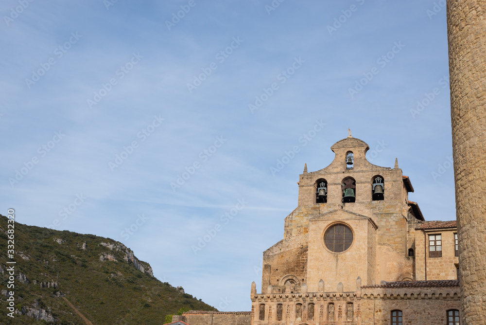 Monasterio de San Salvador de Oña, Burgos. Tomada en Oña en 14 de abril de 2019