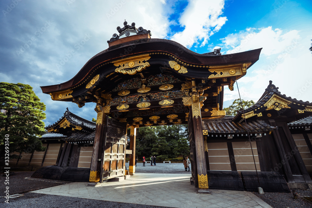 Naklejka premium Beautiful Main Gates in Nijo Castle, Kyoto, Japan