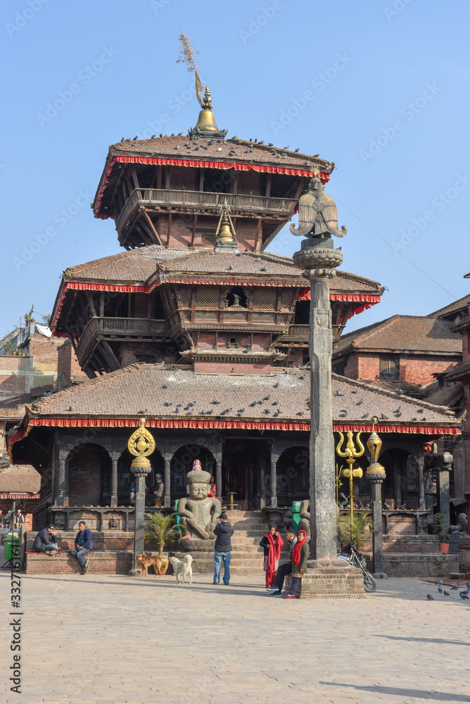 Fototapeta premium People walking in Tachupal square at Bhaktapur on Nepal