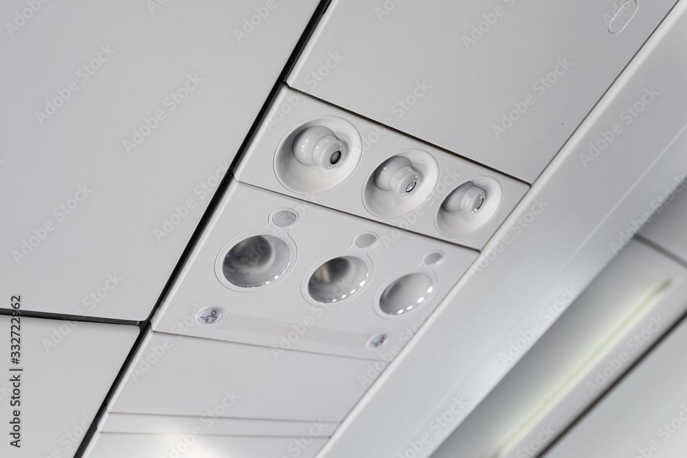 Airliner Overhead Light, Air Conditioning and Call Bell Airliner Overhead Light, Air Conditioning and Call Bell