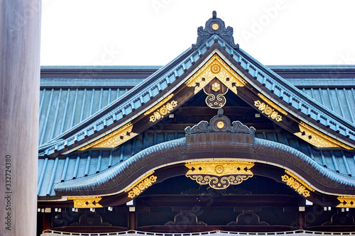 Canvas Print Roof with ornaments of the shrine in Tokyo