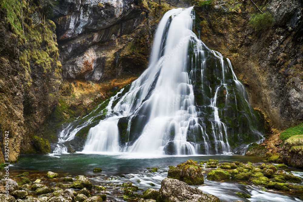 Obraz premium Gollinger Wasserfall