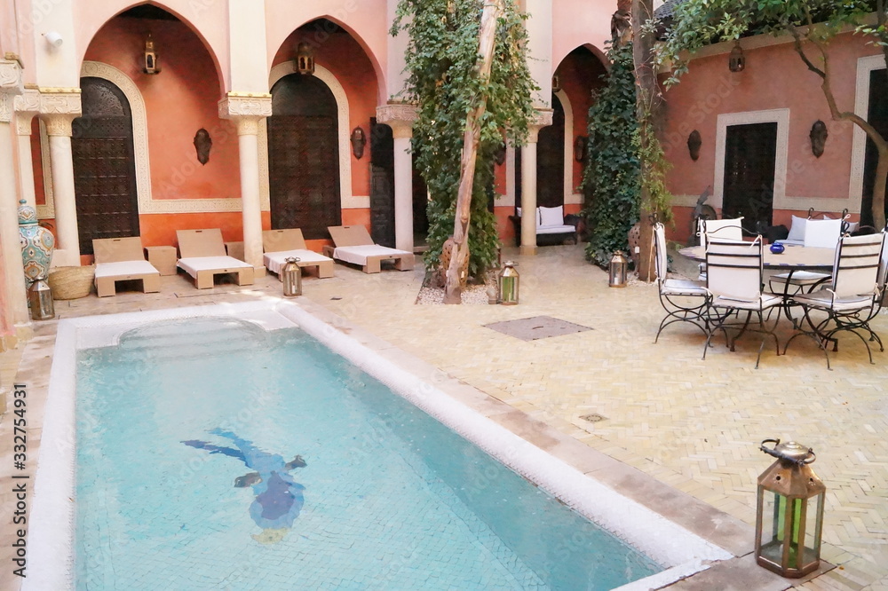 Fototapeta premium swimming pool in luxury hotel in marrakech