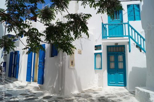 Fototapeta Naklejka Na Ścianę i Meble -  house in santorini greece