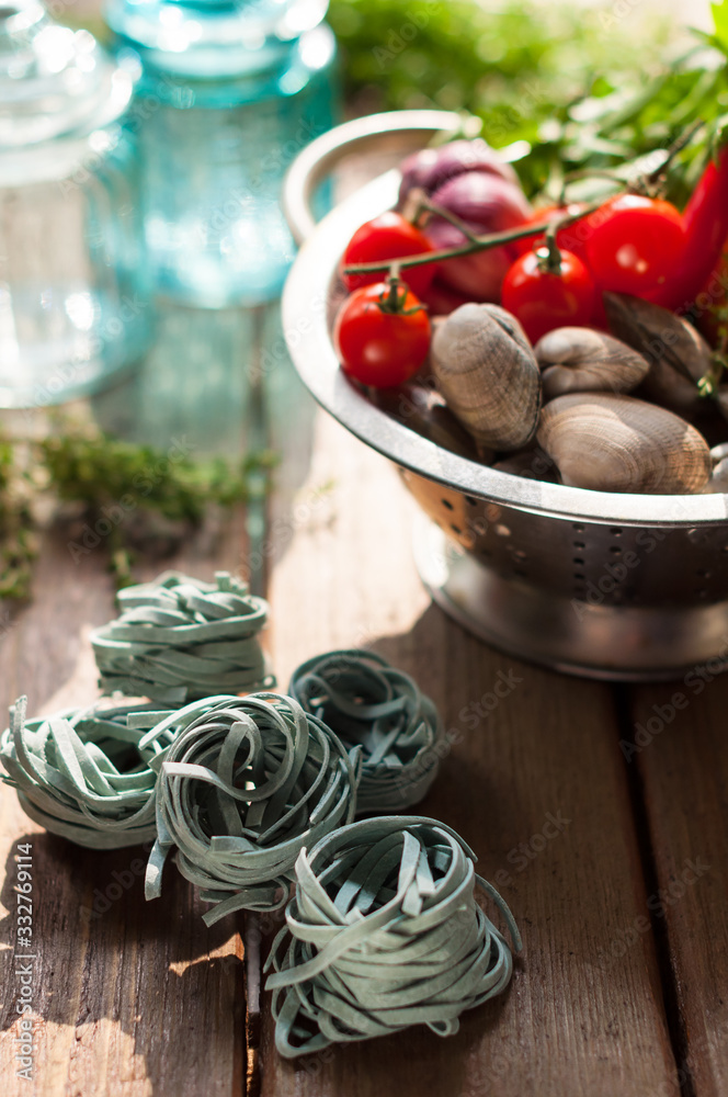 Spirulina Pasta or Noodles with Fresh Clams and Vegetables
