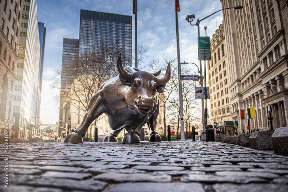 Wall Street Bull Images Browse 82 Stock Photos Vectors And Adobe - Wall Street Bull Wallpaper Iphone