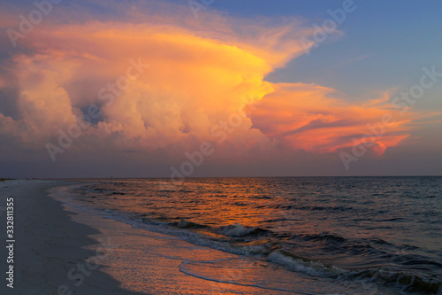 Fototapeta Naklejka Na Ścianę i Meble -  Turtle Beach Clouds