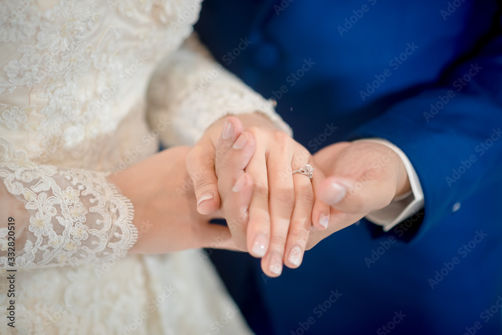 picture of man and woman with wedding ring picture of man and woman with wedding ring