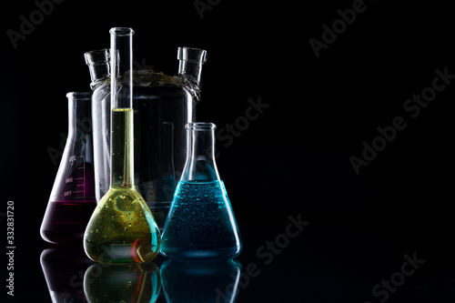 Image of glass vessels. Flasks.