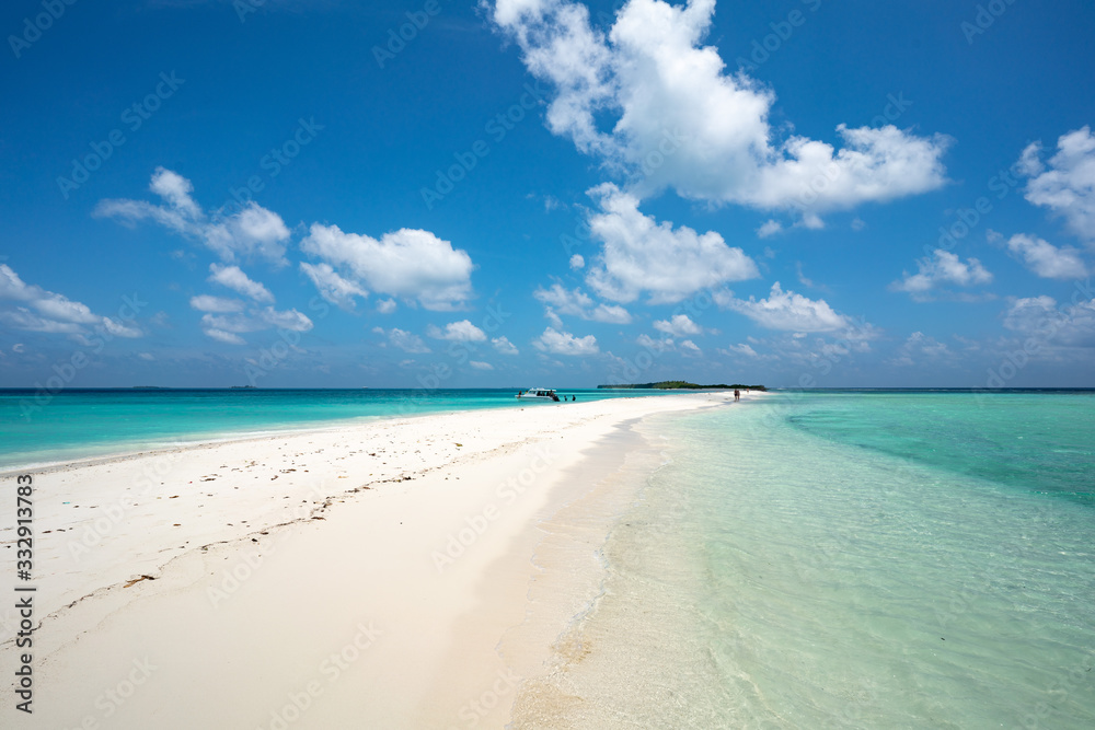 Malediwy-piękne plaże i lazurowa woda - obrazy, fototapety, plakaty 