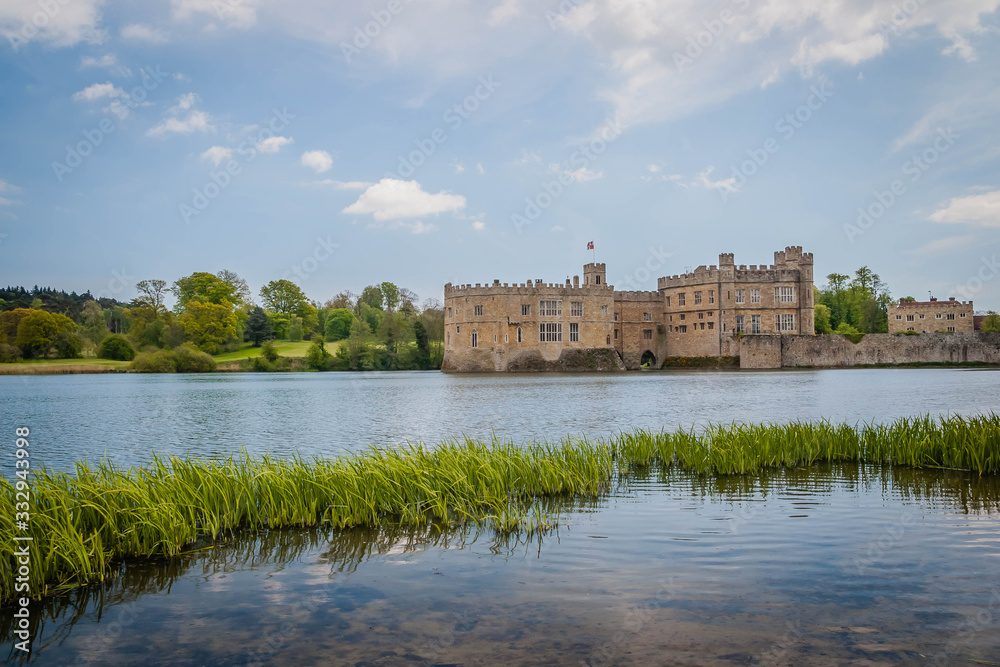 Fototapeta premium Old castle in Kent, South England