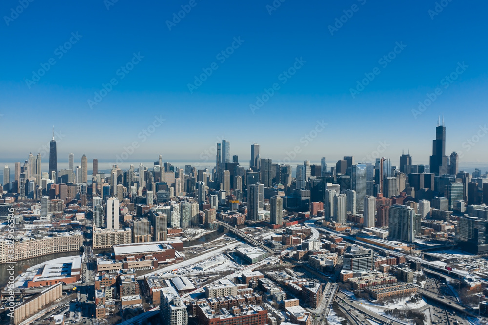Obraz premium Widok z lotu ptaka centrum Chicago zimą
