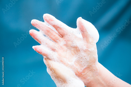 Coronavirus spread prevention by washing hands