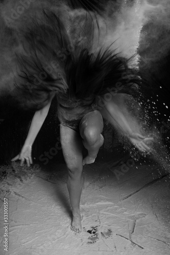 flour-evaded dancer