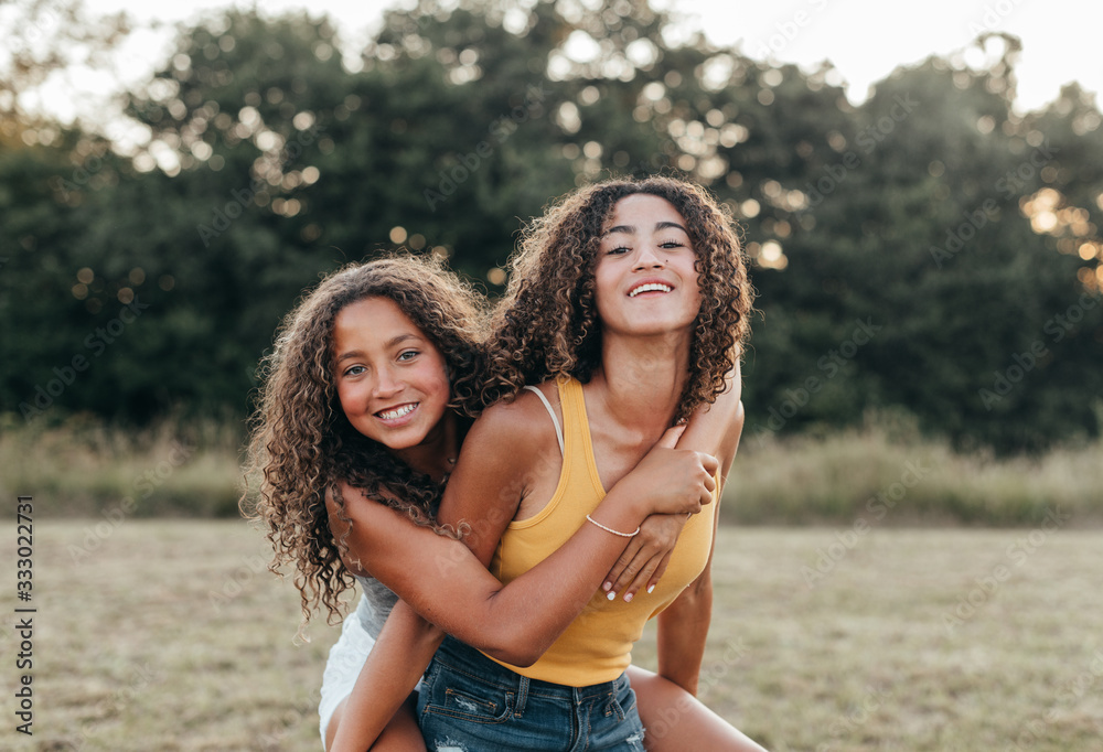 Sisters Sisters