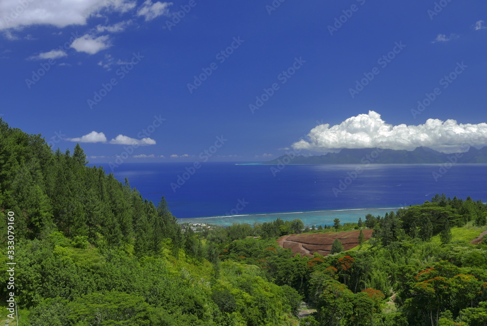 panorama sur Moorea depuis Tahiti