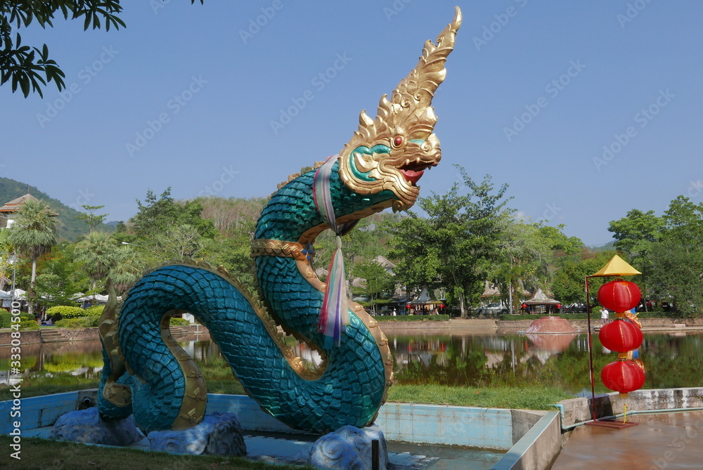 Fototapeta premium chinese dragon statue in Betong, thailand