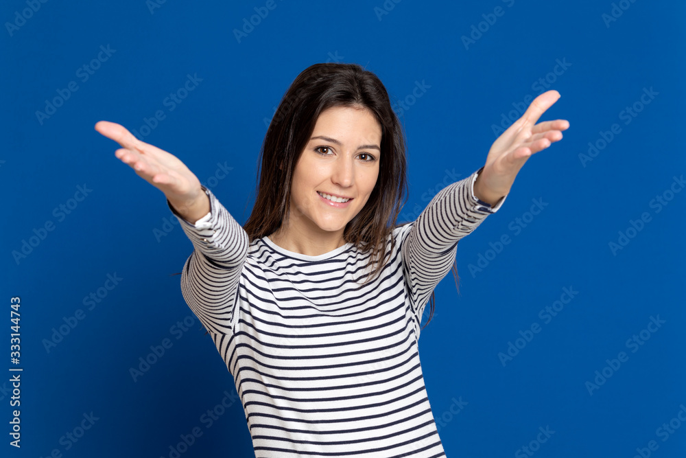 Attractive brunette girl in studio Attractive brunette girl in studio