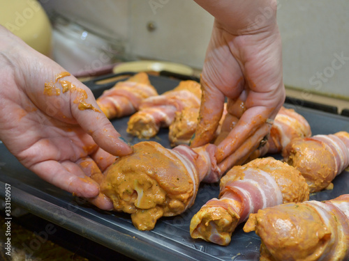 chicken legs wrapped in bacon