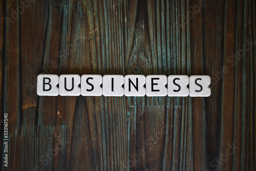 Palabra business escrita con letras 