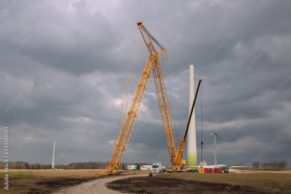 CONSTRUCTION SITE - Assembly of a crane for wind turbine construction