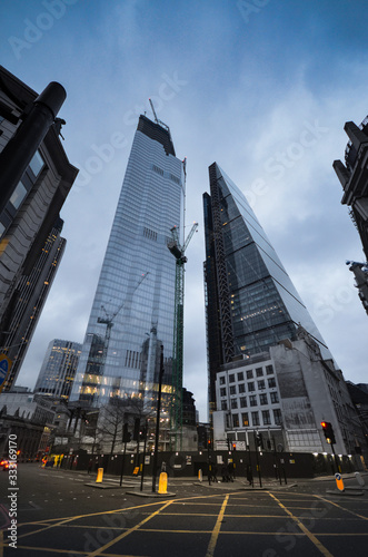 Canvas Print Old and modern architecture in The City of London