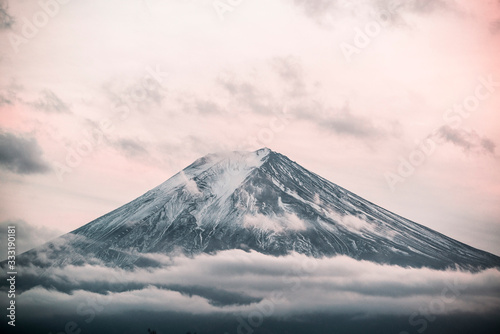 Sunset over Mount Fuji © Zach
