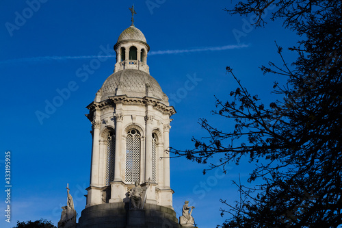Canvas Print The exterior of Trinity College in Dublin, Ireland