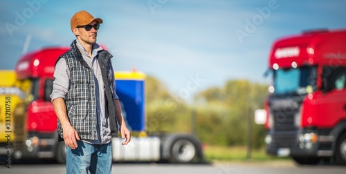 Slika na platnu Semi Driver on Truck Stop