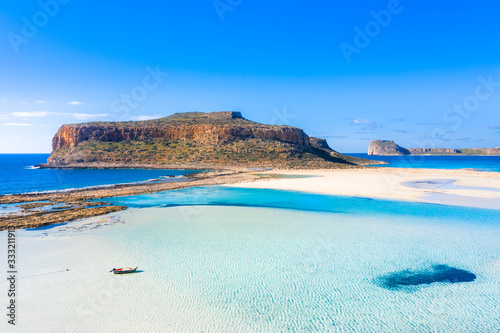 Bilde på lerret Amazing view of Balos Lagoon with magical turquoise waters, lagoons, tropical be